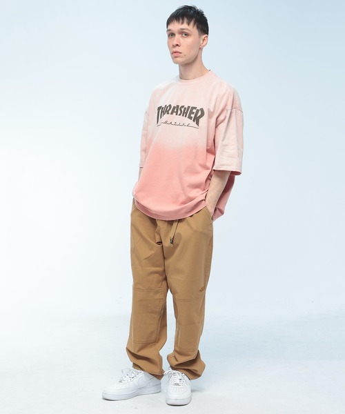 THRASHER（スラッシャー）の「THRASHER (スラッシャー) ダメージ加工 グラデーション Tシャツ 半袖 ビッグシルエット オーバーサイズ ヴィンテージ ユニセックス（Tシャツ/カットソー・メンズ・ピンク/ブラウン/ブルー/ブラック・M/L/LL）」の13枚目の写真