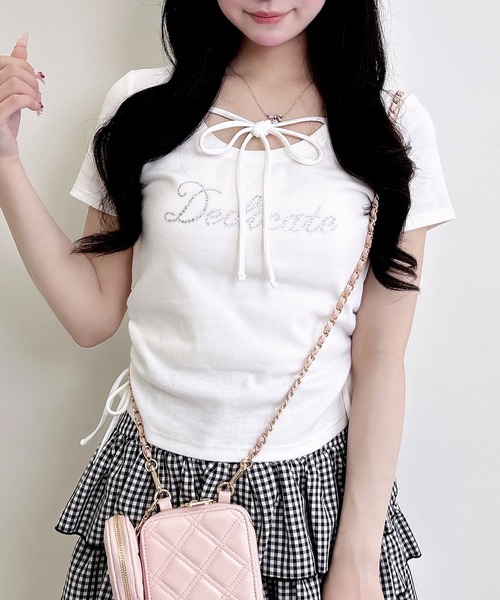 INGNI(イング)の「サイドギャザーリボンラインストーンロゴリブトップス(Tシャツ/カットソー・レディース・オフホワイト/サックスブルー/ライトピンク/ブラック・M)」の10枚目の写真