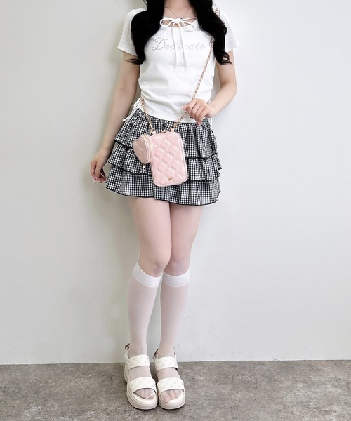 INGNI(イング)の「サイドギャザーリボンラインストーンロゴリブトップス(Tシャツ/カットソー・レディース・オフホワイト/サックスブルー/ライトピンク/ブラック・M)」の6枚目の写真