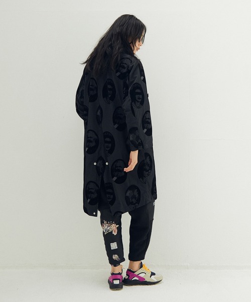 STOF(ストフ)の「Alternative Chaos Coat(チェスターコート・メンズ・ブラック/ブラック×グレー・M/S)」の10枚目の写真