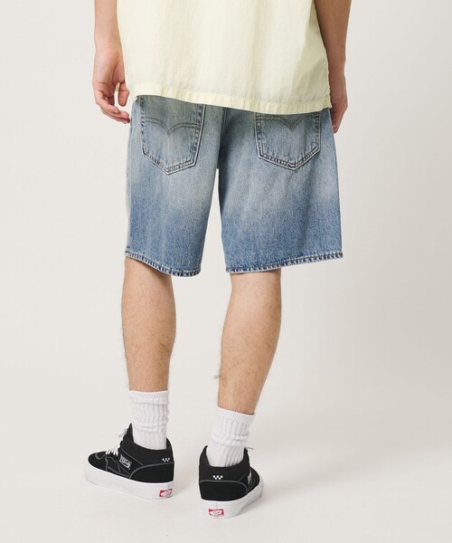 Levi's(リーバイス)の「【国内EXCLUSIVE】<Levis>468 ショーツ(デニムパンツ・メンズ・ライトブルー/オフホワイト・32inch/28inch/30inch/34inch/36inch)」の3枚目の写真