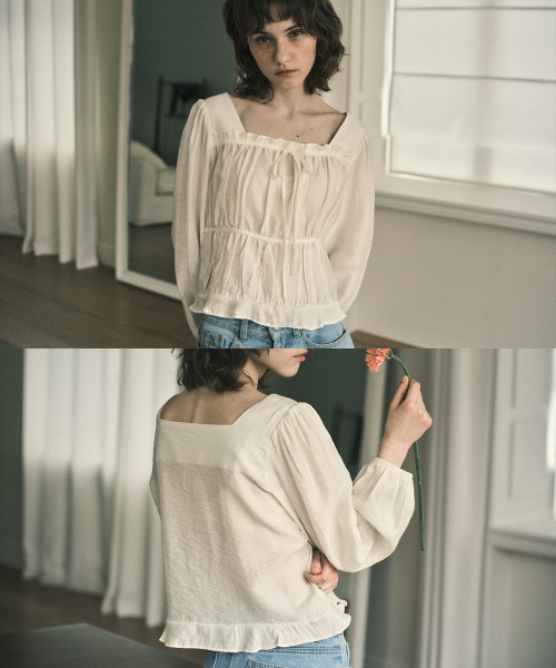 OURNOSTALGIA(アワー ノスタルジア)の「Square neck shirring blouse_Cream(O25-BL01)(シャツ/ブラウス・レディース・Cream・FREE)」の2枚目の写真