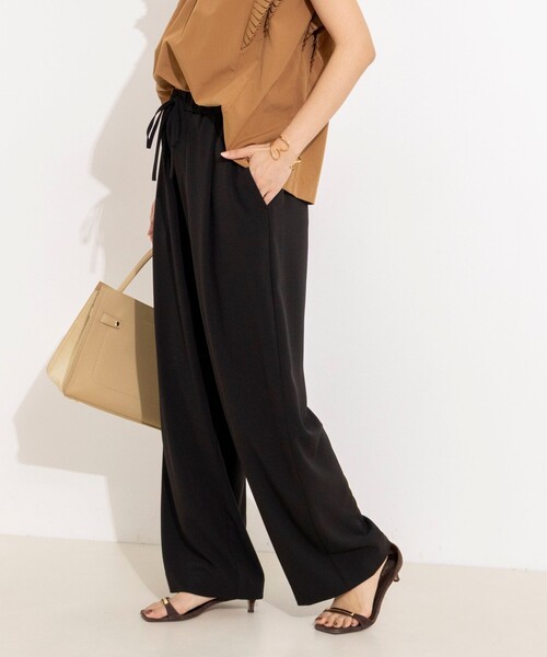 NOLLEY’S(ノーリーズ)の「【WEB&一部店舗限定カラー】《セットアップ対応》ジョーゼットイージーワイドパンツ(その他パンツ・レディース・チャコールグレー/ブラック/オリーブ・38/36/34)」の5枚目の写真
