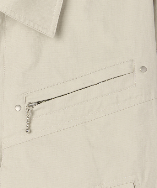 MAISON MINED(メゾンミネド)の「OVERLAYED POCKET BLOUSON BEIGE(ブルゾン・メンズ・その他・SMALL/MEDIUM/LARGE)」の2枚目の写真