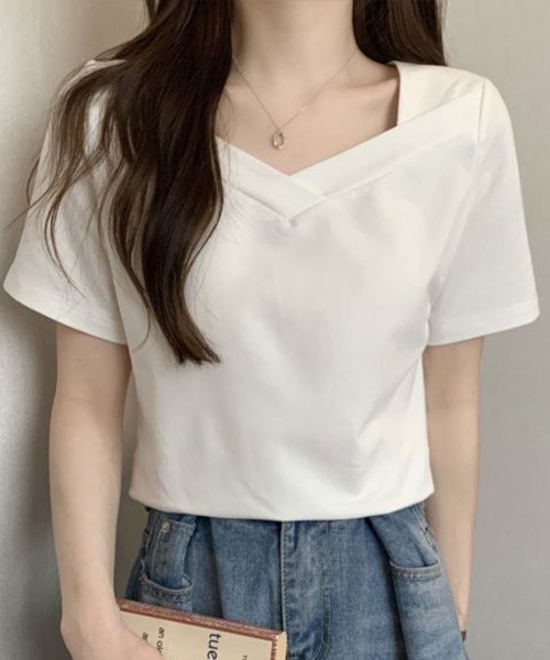 Flugge（フラッジー）の「スクエアネック半袖Tシャツ（Tシャツ/カットソー・レディース・ブラック/ホワイト・LARGE/MEDIUM）」の4枚目の写真