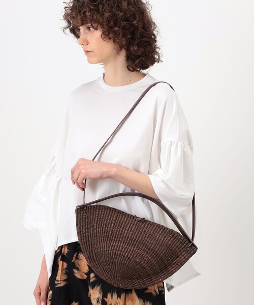 TOMORROWLAND (トゥモローランド)の「INES BRESSAND MEDIUM WALNUT ショルダーバッグ(かごバッグ・レディース・ダークブラウン/ベージュ・FREE)」の3枚目の写真
