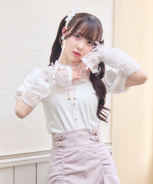 ROJITA(ロジータ)の「レースアームウォーマー付きデコルテレーストップス(Tシャツ/カットソー・レディース・ブラック/グレー/ホワイト・FREE)」の10枚目の写真