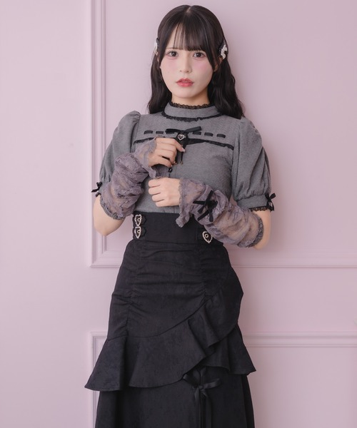 ROJITA(ロジータ)の「レースアームウォーマー付きデコルテレーストップス(Tシャツ/カットソー・レディース・ブラック/グレー/ホワイト・FREE)」の21枚目の写真