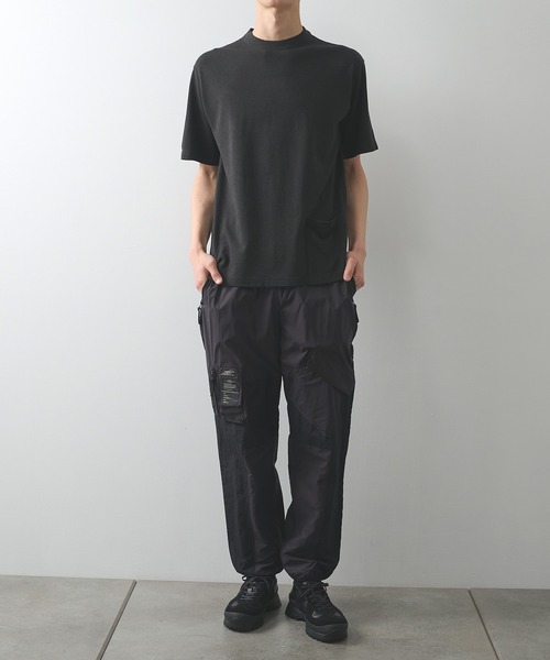 Product Twelve(プロダクトトゥエルブ)の「【Product Twelve】C/W Plating Garment Dyed T-Shirt(Tシャツ/カットソー・メンズ・ブラック/アイボリー・2/1)」の10枚目の写真