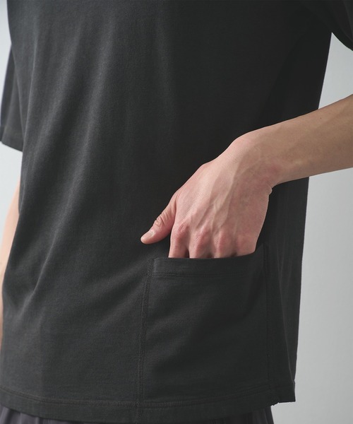 Product Twelve(プロダクトトゥエルブ)の「【Product Twelve】C/W Plating Garment Dyed T-Shirt(Tシャツ/カットソー・メンズ・ブラック/アイボリー・2/1)」の4枚目の写真