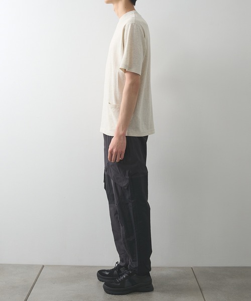 Product Twelve(プロダクトトゥエルブ)の「【Product Twelve】C/W Plating Garment Dyed T-Shirt(Tシャツ/カットソー・メンズ・ブラック/アイボリー・2/1)」の6枚目の写真