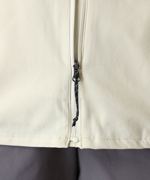 Columbia(コロンビア)の「Columbia/ ウィメンズトレイルラッシュソフトシェルジャケット /コロンビア(その他アウター・レディース・ミント/グリーン/ライトカーキ・L/M/S/XL)」の19枚目の写真