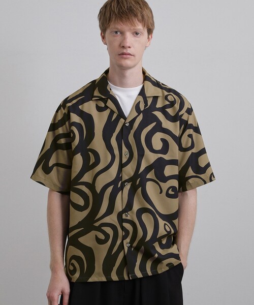 Giometric Print Spring/SS 2026 — футболка с принтом и коротким рукавом