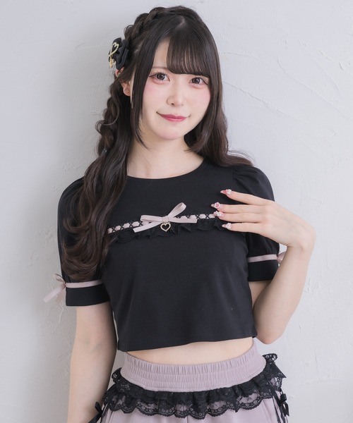 ROJITA(ロジータ)の「ボリューム袖レースデザインTシャツ(Tシャツ/カットソー・レディース・ブラック/ホワイト/マルチ・FREE)」の11枚目の写真