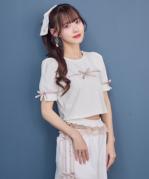 ROJITA(ロジータ)の「ボリューム袖レースデザインTシャツ(Tシャツ/カットソー・レディース・ブラック/ホワイト/マルチ・FREE)」の9枚目の写真