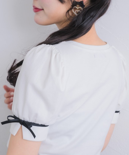 ROJITA(ロジータ)の「ボリューム袖レースデザインTシャツ(Tシャツ/カットソー・レディース・ブラック/ホワイト/マルチ・FREE)」の21枚目の写真