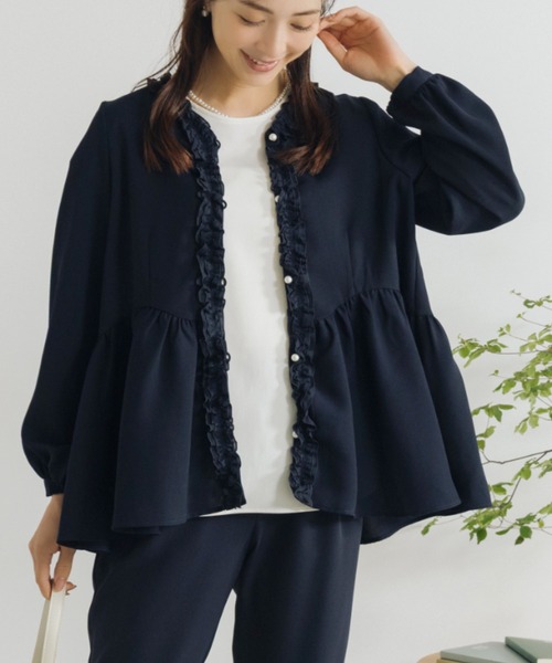 Sono(ソーノ)の「【SONO/ソーノ】【SONO NAVY/ソーノネイビー】フリルトリミング オープンブラウス(シャツ/ブラウス・レディース・ホワイト/ネイビー・F)」の1枚目の写真