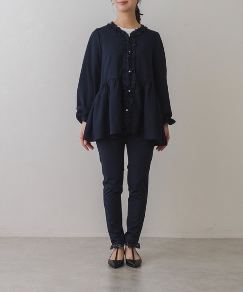 Sono(ソーノ)の「【SONO/ソーノ】【SONO NAVY/ソーノネイビー】フリルトリミング オープンブラウス(シャツ/ブラウス・レディース・ホワイト/ネイビー・F)」の3枚目の写真
