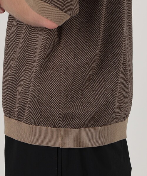 TOMORROWLAND (トゥモローランド)の「TOMORROWLAND tricot ヘリンボーン柄 強撚ハイゲージコットンニットTシャツ(ニット/セーター・メンズ・グレー系その他/ブラウン系その他・L/S/M)」の4枚目の写真
