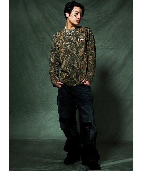 SUPPLIER（サプライヤー）の「A'GEM/9 × .kom 『SUPPLIER/サプライヤー』 Cross Rhinestone Long Sleeve Tee/クロスラインストーン長袖Tシャツ（Tシャツ/カットソー・メンズ・オフホワイト/カーキ・S）」の8枚目の写真