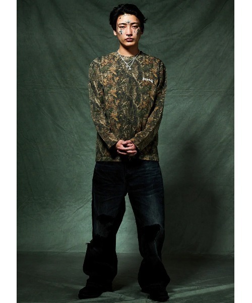 SUPPLIER（サプライヤー）の「A'GEM/9 × .kom 『SUPPLIER/サプライヤー』 Cross Rhinestone Long Sleeve Tee/クロスラインストーン長袖Tシャツ（Tシャツ/カットソー・メンズ・オフホワイト/カーキ・S）」の7枚目の写真