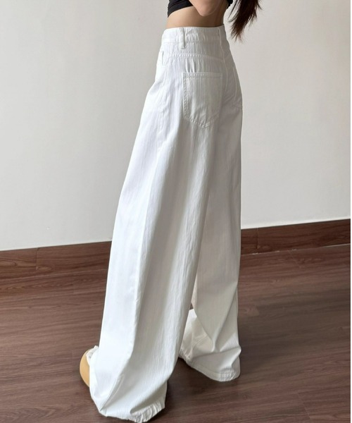 REBALANCE(リバランス)の「ホワイトワイドデニム(デニムパンツ・レディース・A・SMALL/MEDIUM/LARGE)」の4枚目の写真