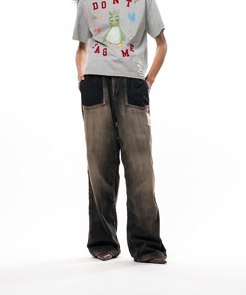 Maison MIHARA YASUHIRO(メゾンミハラヤスヒロ)の「Cut-Out Pocket Denim Pants(デニムパンツ・レディース・ブラック/インディゴブルー・36)」の4枚目の写真
