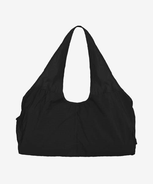 BLACKPURPLE(ブラックパープル)の「マックスキャリー スポーツバッグ_ブラック Maxx Carry Sports Bag_Black(ショルダーバッグ・レディース・ブラック・FREE)」の4枚目の写真