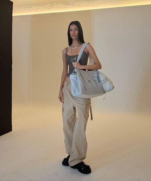 BLACKPURPLE(ブラックパープル)の「マックスキャリー スポーツバッグ_ブラック Maxx Carry Sports Bag_Black(ショルダーバッグ・レディース・ブラック・FREE)」の5枚目の写真