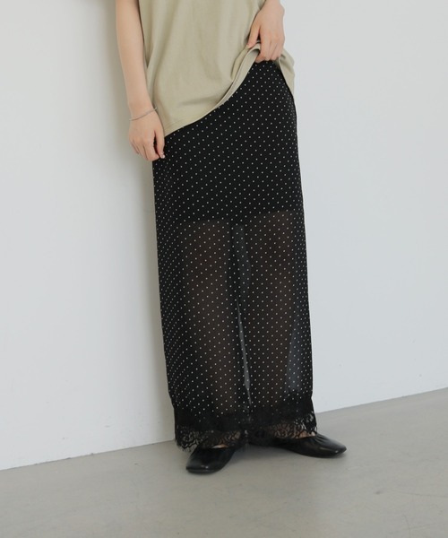 cheriella（シェリエラ）の「【cheriella】ドットレースシアーロングスカート  DOT LACE SHEER LONG SKIRT（スカート・レディース・ブラック/ホワイト・FREE）」の22枚目の写真