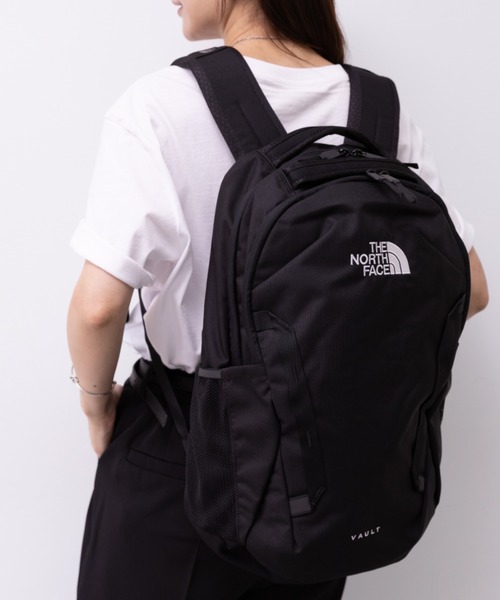 THE NORTH FACE(ザノースフェイス)の「【国内未発売USAモデル】THE NORTH FACE(ザ・ノースフェイス)/大容量 27L収納 A4・15インチ対応 リュック バックパック/Vault(バックパック/リュック・レディース・ブラック・FREE)」の5枚目の写真