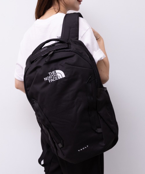 THE NORTH FACE(ザノースフェイス)の「【国内未発売USAモデル】THE NORTH FACE(ザ・ノースフェイス)/大容量 27L収納 A4・15インチ対応 リュック バックパック/Vault(バックパック/リュック・レディース・ブラック・FREE)」の2枚目の写真