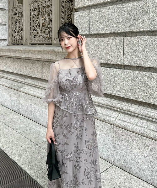 Leja(レジャ)の「【LEJA】リーフシシュウスパンコールペプラムチュールAラインワンピースオケージョンドレス2点セット(ドレス・レディース・グレー/グリーン・SMALL/MEDIUM)」の7枚目の写真