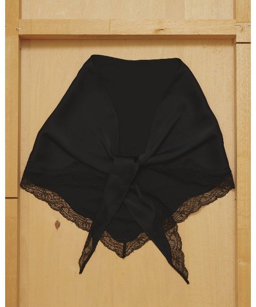 TODAYFUL(トゥデイフル)の「TODAYFUL Satin Lace Scarf(バンダナ/スカーフ・レディース・オフホワイト/ブラック・FREE)」の2枚目の写真