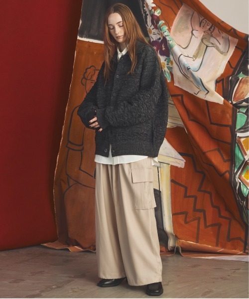 MAISON SPECIAL(メゾンスペシャル)の「《UNISEX》Melange Random Tucks Prime-Over Collared Knit Cardigan/メランジランダムタックプライムオーバー襟付きニットカーディガン【MAISON SPECIAL/メゾンスペシャル】(カーディガン/ボレロ・メンズ・ラベンダー/ブラック/パープル・2/1/0)」の4枚目の写真