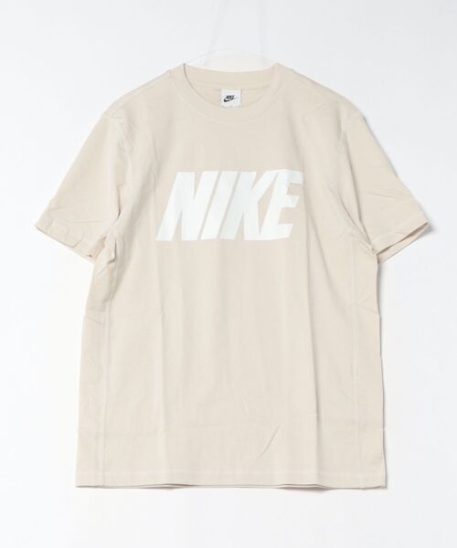 NIKE(ナイキ)の「《NIKEアパレル》ASMNKCLUBVARSITYSSLIFEST(Tシャツ/カットソー・メンズ・ブラック/ライトグレー/ホワイト系その他・XL/S/M/L/2XL)」の2枚目の写真