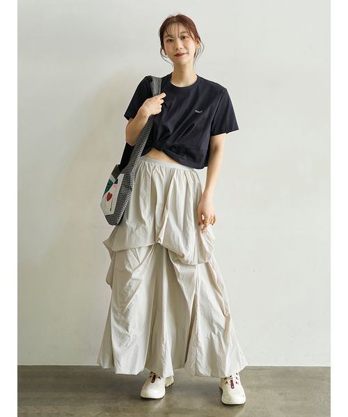 emmi(エミ)の「ティアードボリュームスカート(スカート・レディース・ライトグレー/ブラウン・0/1)」の18枚目の写真