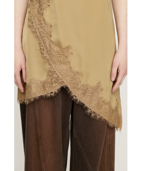 SLY(スライ)の「VINTAGE SATIN CAMI LACE TOPS ヴィンテージサテンキャミレーストップス 秋服 冬服(キャミソール・レディース・ベージュ/ブラック/ネイビー系/カーキ・FREE)」の18枚目の写真
