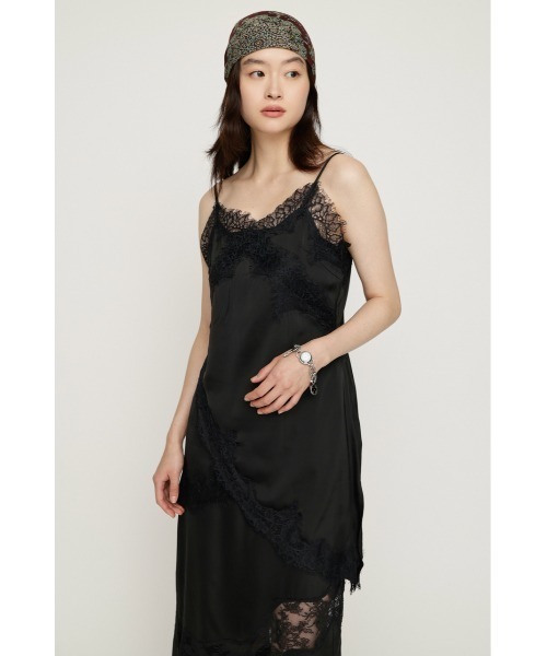 SLY(スライ)の「VINTAGE SATIN CAMI LACE TOPS ヴィンテージサテンキャミレーストップス 秋服 冬服(キャミソール・レディース・ベージュ/ブラック/ネイビー系/カーキ・FREE)」の8枚目の写真