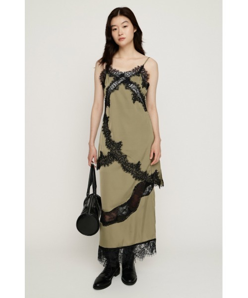 SLY(スライ)の「VINTAGE SATIN CAMI LACE TOPS ヴィンテージサテンキャミレーストップス 秋服 冬服(キャミソール・レディース・ベージュ/ブラック/ネイビー系/カーキ・FREE)」の21枚目の写真