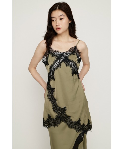 SLY(スライ)の「VINTAGE SATIN CAMI LACE TOPS ヴィンテージサテンキャミレーストップス 秋服 冬服(キャミソール・レディース・ベージュ/ブラック/ネイビー系/カーキ・FREE)」の22枚目の写真
