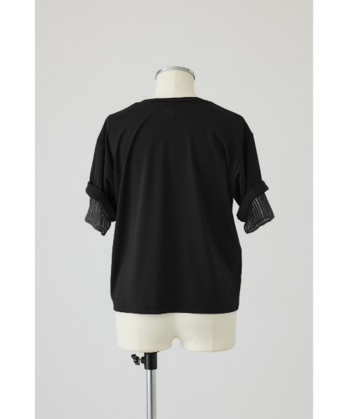 RIM.ARK(リムアーク)の「Mesh layered sleeve tee(メッシュ レイヤード スリーブ ティー)(Tシャツ/カットソー・レディース・チャコールグレー/ブラック/グレイッシュベージュ・FREE)」の6枚目の写真