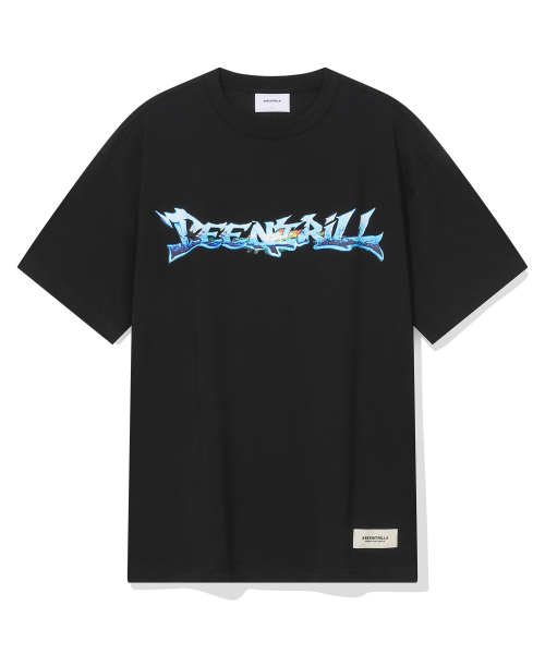 BEENTRILL(ビントリル)の「Y2Kメタリックグラフィックロゴオーバーサイズ半袖Tシャツ(ブラック)(Tシャツ/カットソー・レディース・その他・SMALL/MEDIUM/LARGE/X-LARGE)」の2枚目の写真