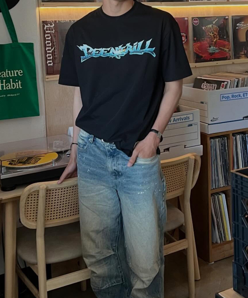 BEENTRILL(ビントリル)の「Y2Kメタリックグラフィックロゴオーバーサイズ半袖Tシャツ(ブラック)(Tシャツ/カットソー・レディース・その他・SMALL/MEDIUM/LARGE/X-LARGE)」の7枚目の写真