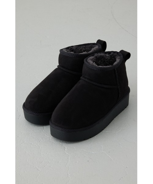 AZUL by moussy(アズールバイマウジー)の「【+4cmUP!】大人気定番♪厚底ムートンショートブーツ 秋服 冬服 ボア スタイルアップ 靴(ブーツ・レディース・ブラック/ブラウン/ベージュ・LL/LARGE/MEDIUM/SMALL)」の4枚目の写真