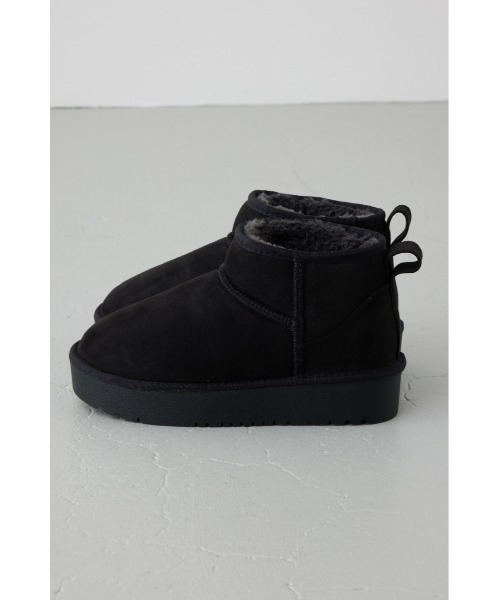 AZUL by moussy(アズールバイマウジー)の「【+4cmUP!】大人気定番♪厚底ムートンショートブーツ 秋服 冬服 ボア スタイルアップ 靴(ブーツ・レディース・ブラック/ブラウン/ベージュ・LL/LARGE/MEDIUM/SMALL)」の7枚目の写真