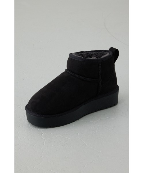 AZUL by moussy(アズールバイマウジー)の「【+4cmUP!】大人気定番♪厚底ムートンショートブーツ 秋服 冬服 ボア スタイルアップ 靴(ブーツ・レディース・ブラック/ブラウン/ベージュ・LL/LARGE/MEDIUM/SMALL)」の11枚目の写真