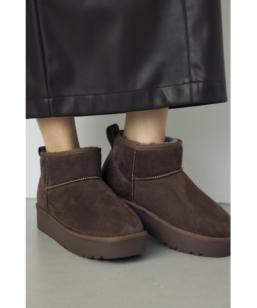 AZUL by moussy(アズールバイマウジー)の「【+4cmUP!】大人気定番♪厚底ムートンショートブーツ 秋服 冬服 ボア スタイルアップ 靴(ブーツ・レディース・ブラック/ブラウン/ベージュ・LL/LARGE/MEDIUM/SMALL)」の20枚目の写真