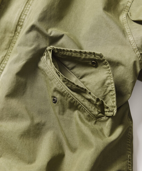 FREAK'S STORE(フリークスストア)の「フェード加工 3WAY M-65 ライナーセット ショートモッズコート/ブルゾン&キルティングライナーセット(モッズコート・メンズ・ブラック/ブラウン/オリーブ/サックスブルー・SMALL/MEDIUM/LARGE)」の13枚目の写真