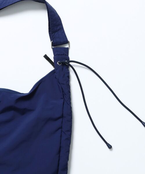 SEQUENZ(シークエンズ)の「【お気に入り30000人突破】/ 大容量 / ギャザーショルダーバッグ /SHOULDER GATHER BAG(ショルダーバッグ・メンズ・その他4/その他3/ネイビー/その他2/その他1/グリーン/レッド/ピンク/ブラック・FREE)」の13枚目の写真